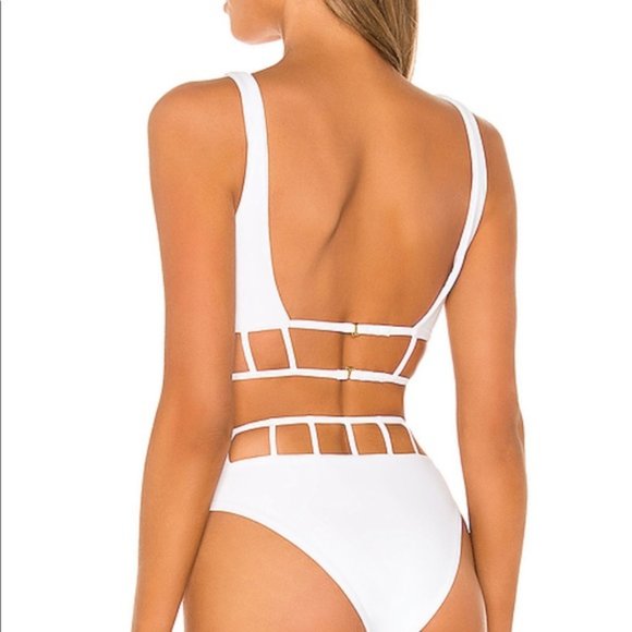 Tularosa Cristobal Bikini Top - Picture 4 of 6